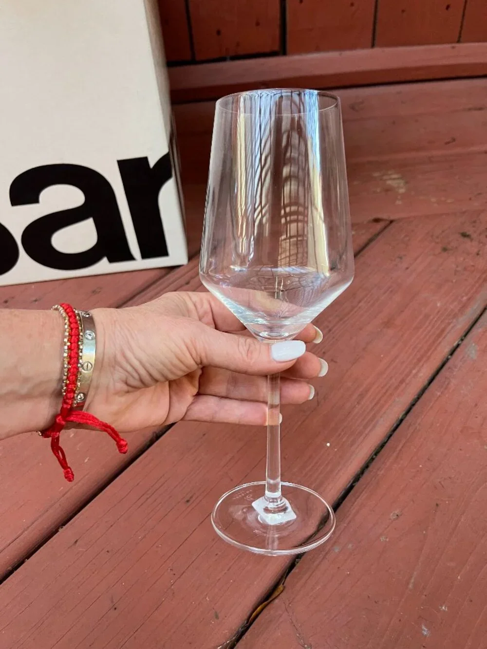 NIB Crate&Barrel Schott Zwiesel Tour 15-Oz. clear Wine Glasses, Set of 6